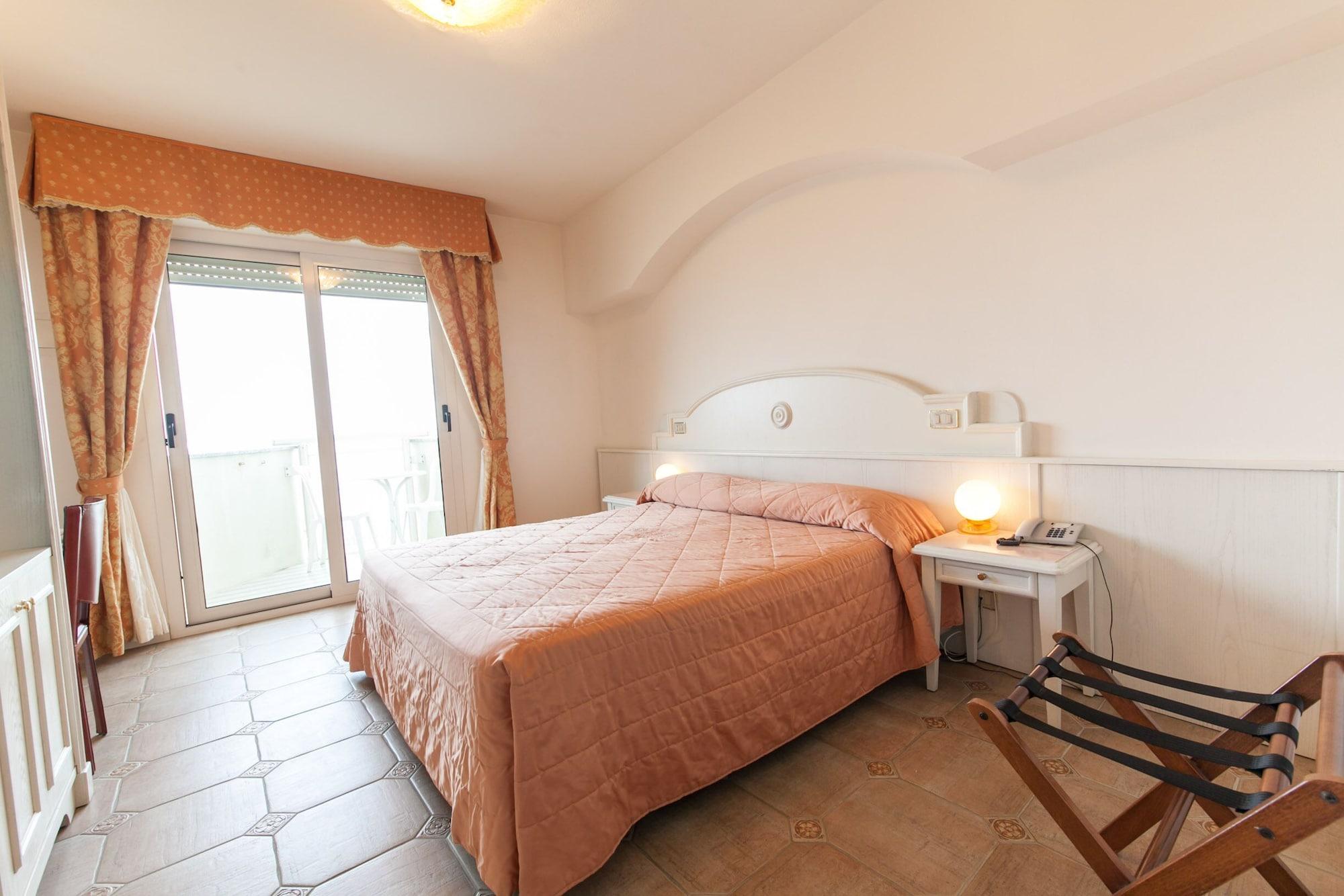 Universal Hotel Cervia Ngoại thất bức ảnh