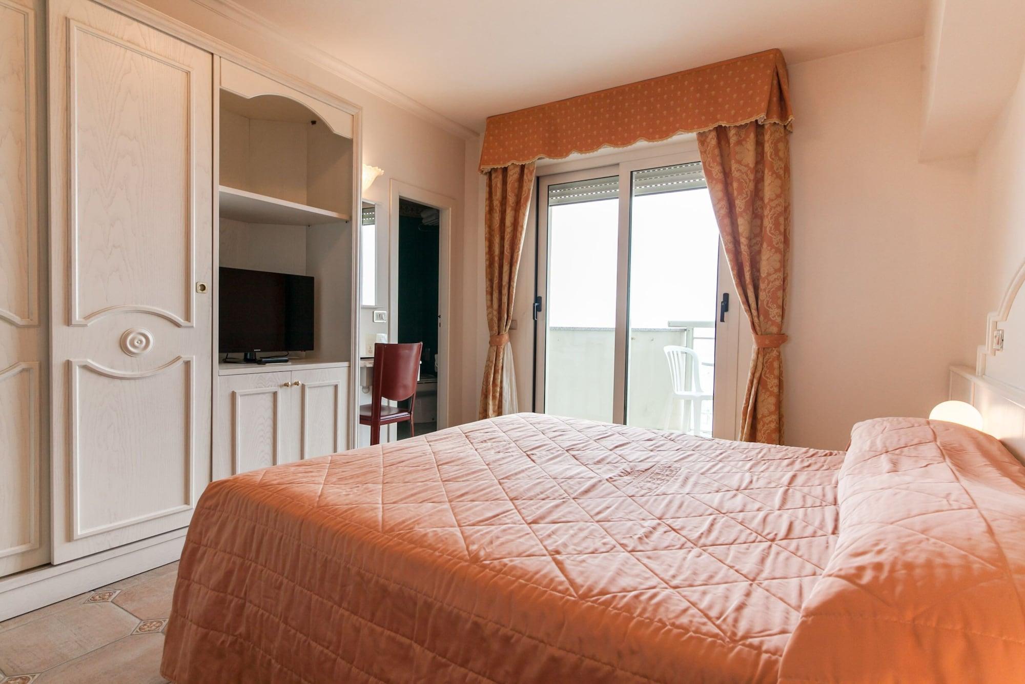 Universal Hotel Cervia Ngoại thất bức ảnh