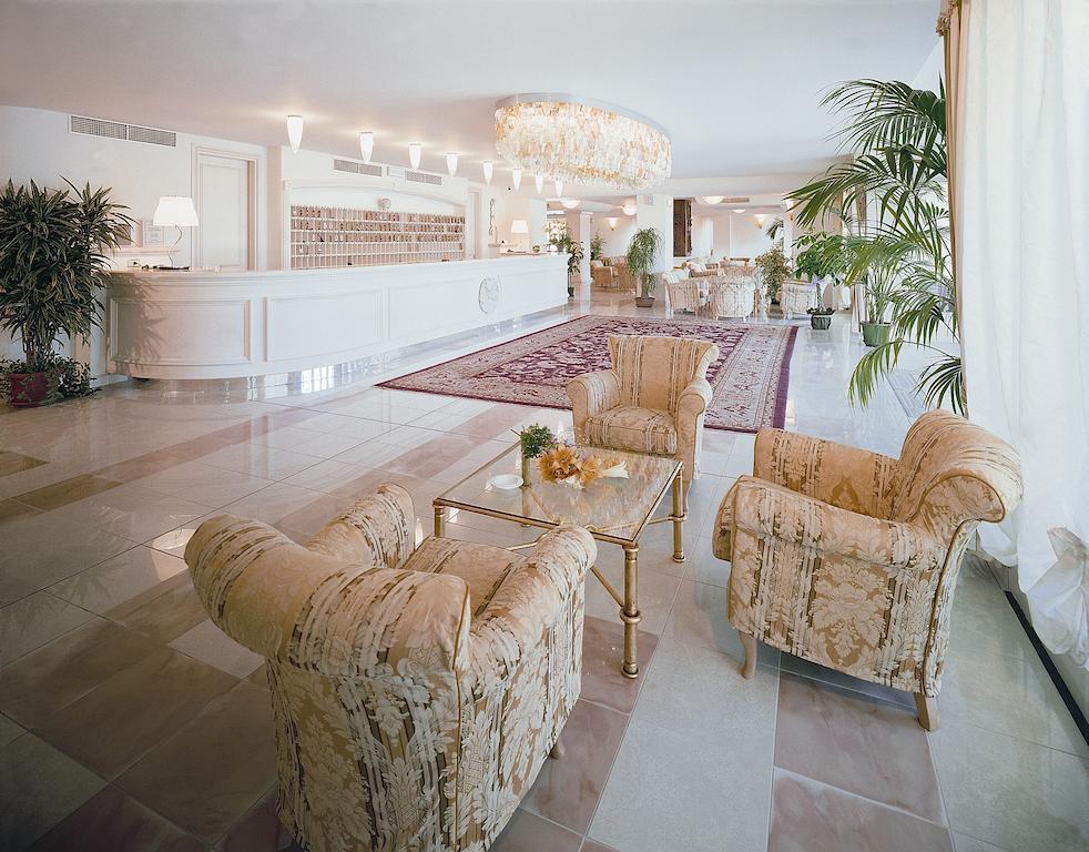 Universal Hotel Cervia Ngoại thất bức ảnh
