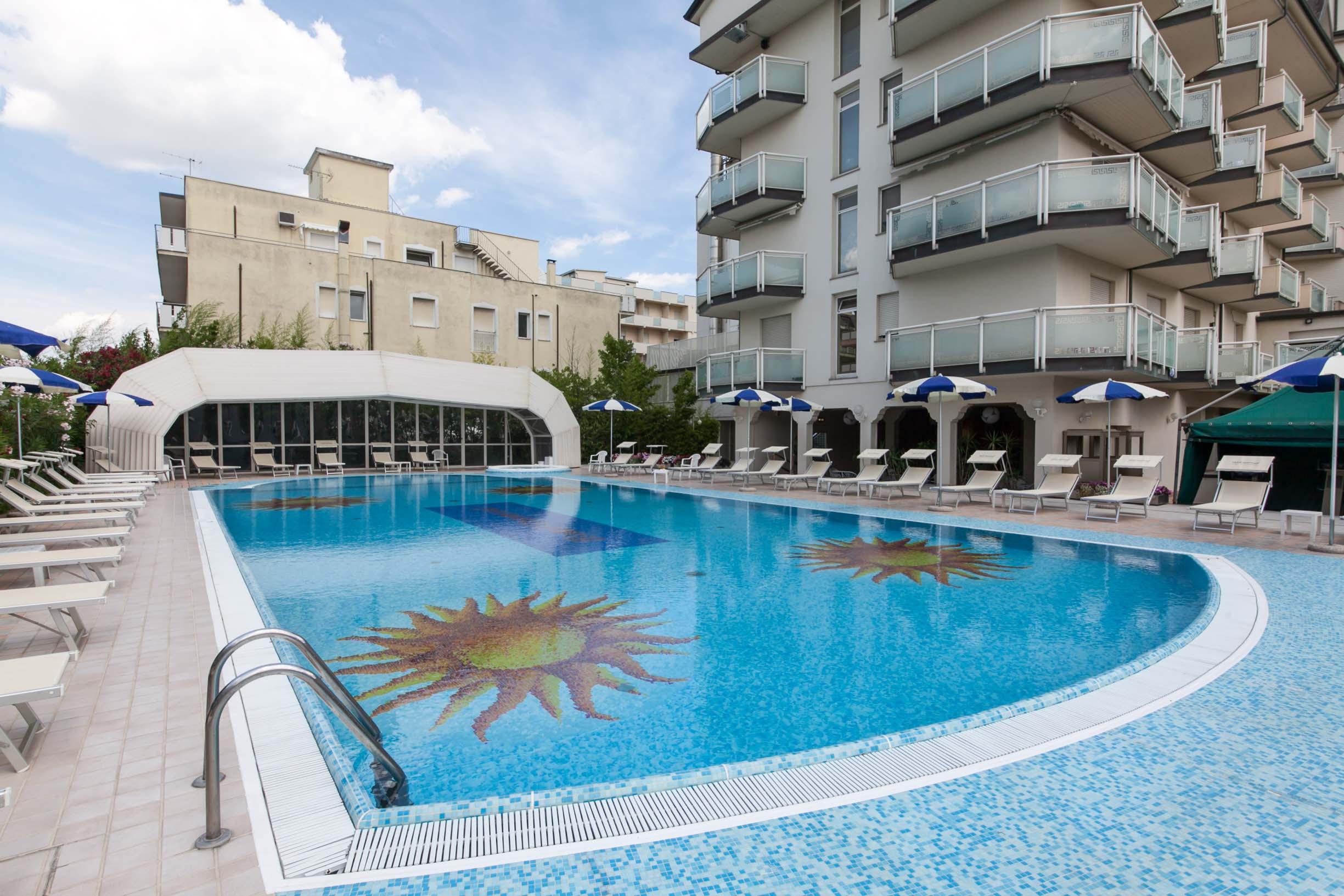 Universal Hotel Cervia Ngoại thất bức ảnh