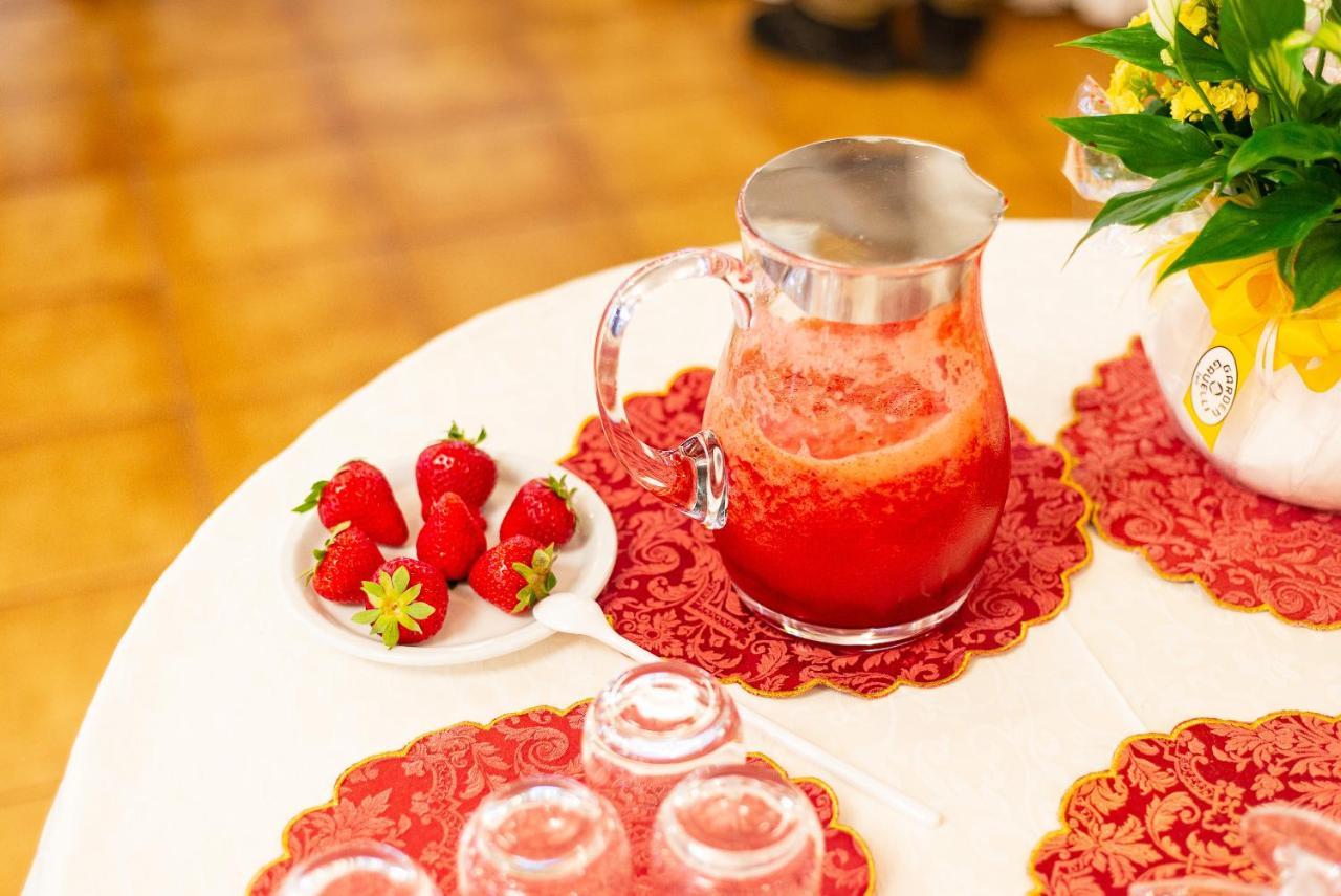 Universal Hotel Cervia Ngoại thất bức ảnh